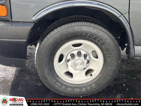 Used 2017 Chevrolet Express 2500 LS image 10