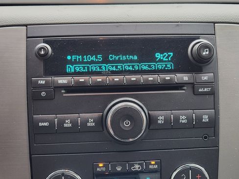 Used 2014 GMC Yukon SLT w/ Texas Edition image 17