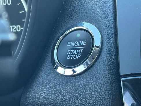 Used 2021 Ford EcoSport Titanium w/ Interior Protection Package image 43