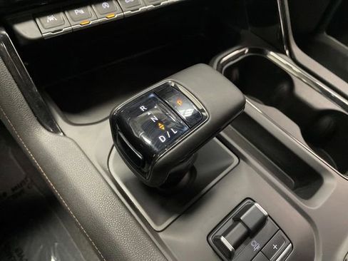 Used 2023 GMC Sierra 1500 AT4 image 23