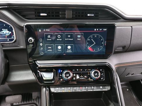 Used 2023 GMC Sierra 1500 AT4 w/ AT4 Premium Package AWD/4WD image 21