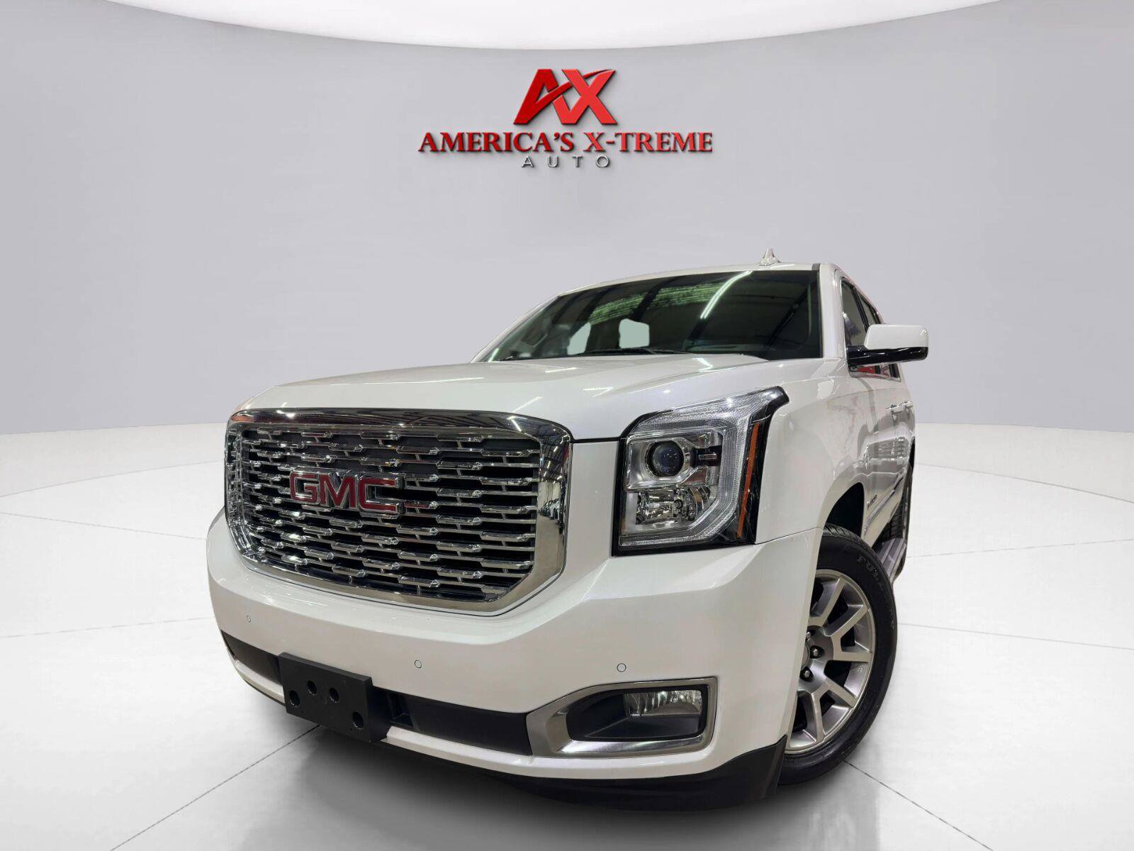 Used 2016 GMC Yukon Denali w/ Open Road Package AWD/4WD image 1