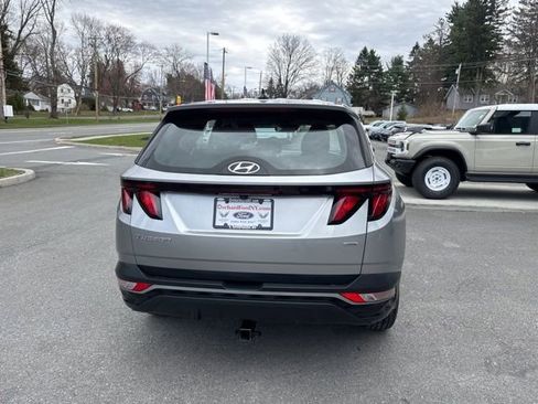Used 2022 Hyundai Tucson SE w/ Cargo Package image 7