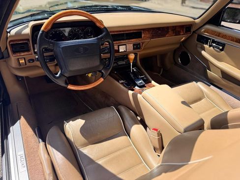 Used 1996 Jaguar XJS 4.0 Convertible RWD image 15