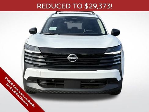 New 2026 Nissan Kicks SV w/ SV Premium Package image 5