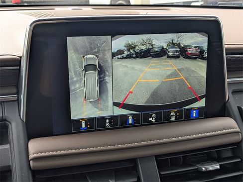 Certified 2024 Chevrolet Tahoe High Country image 17