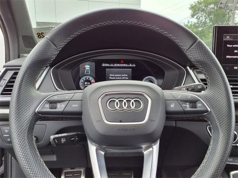 Used 2023 Audi SQ5 Premium Plus w/ Premium Plus Package image 12