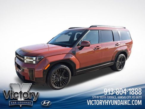 Used 2025 Hyundai Santa Fe Calligraphy FWD image 1