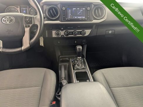 Used 2017 Toyota Tacoma SR5 w/ Tow Package AWD/4WD image 22