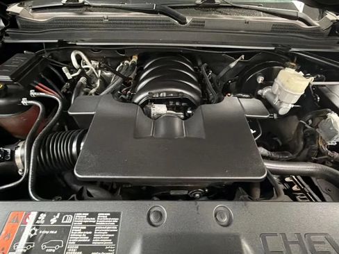 Used 2019 Chevrolet Tahoe LT RWD image 25