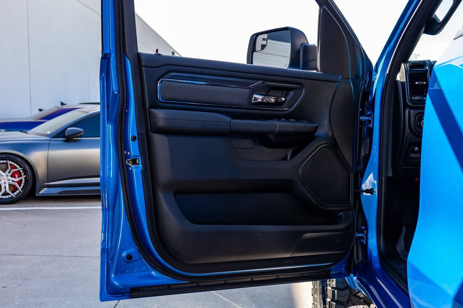 Used 2023 RAM 1500 Big Horn AWD/4WD image 37