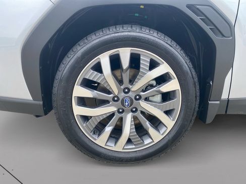 Used 2025 Subaru Forester Touring AWD/4WD image 9