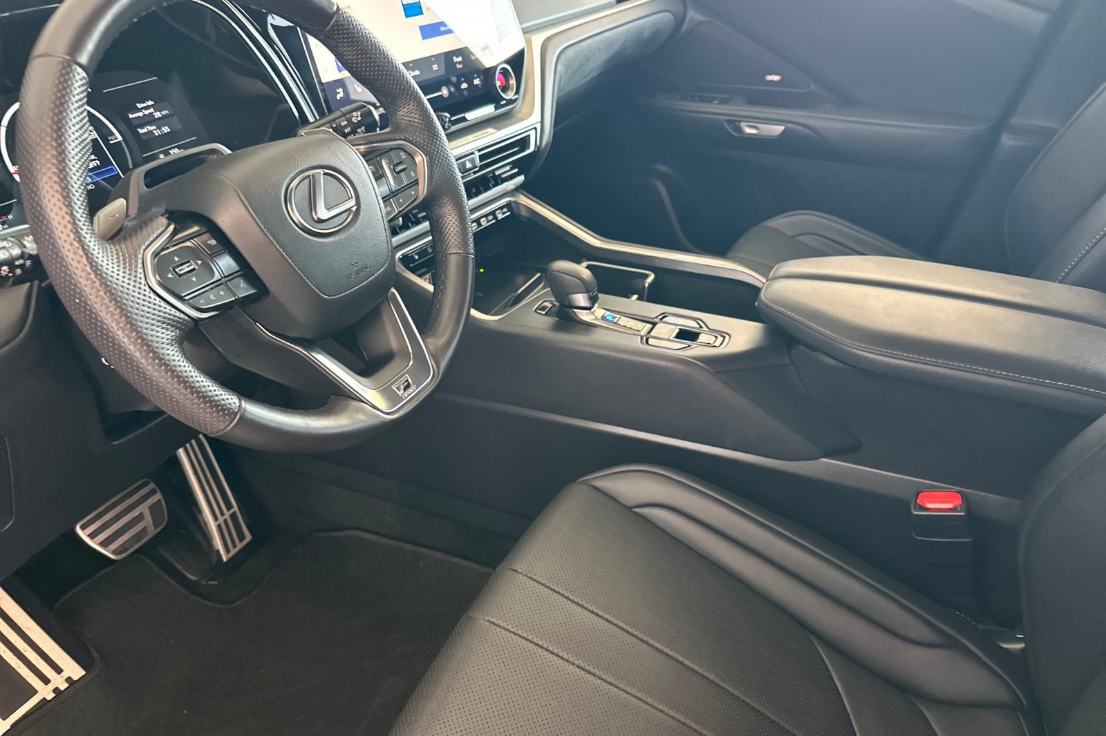 Certified 2025 Lexus TX 500h AWD image 7
