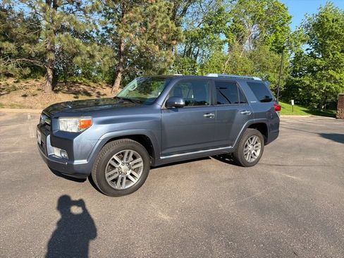 Used 2010 Toyota 4Runner 4WD image 3