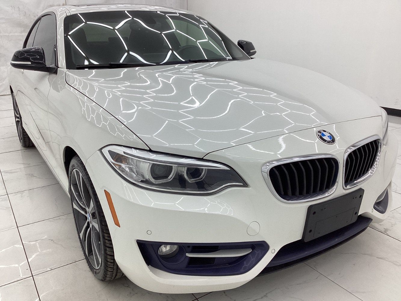 Used 2015 BMW 228i xDrive Coupe AWD/4WD image 3