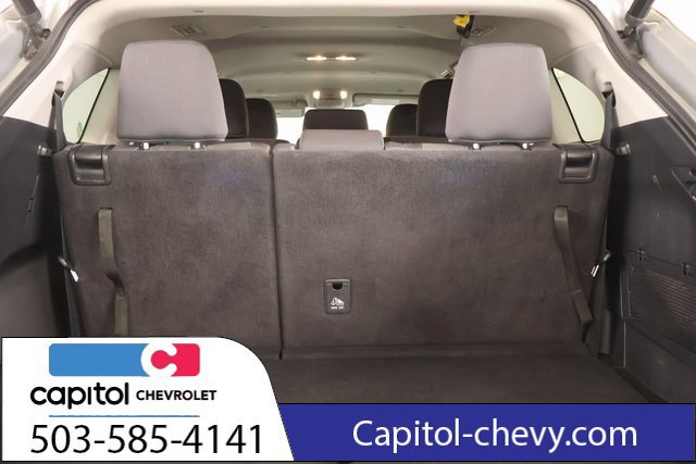 Used 2023 Toyota Highlander LE AWD/4WD image 27