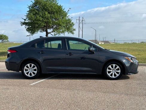 Certified 2024 Toyota Corolla LE FWD image 5