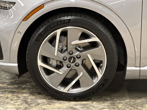 New 2026 Genesis GV60 Advance AWD/4WD image 26