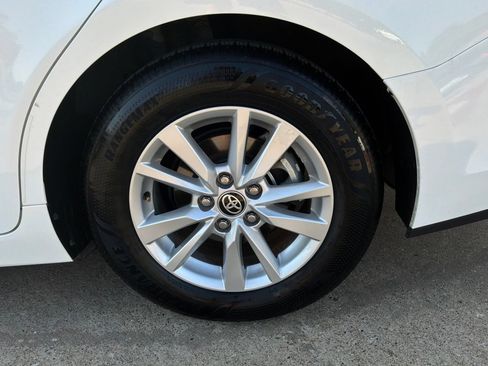 Used 2026 Toyota Camry LE FWD image 9