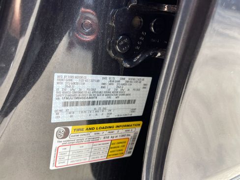 Used 2025 Ford Expedition Platinum AWD/4WD image 35