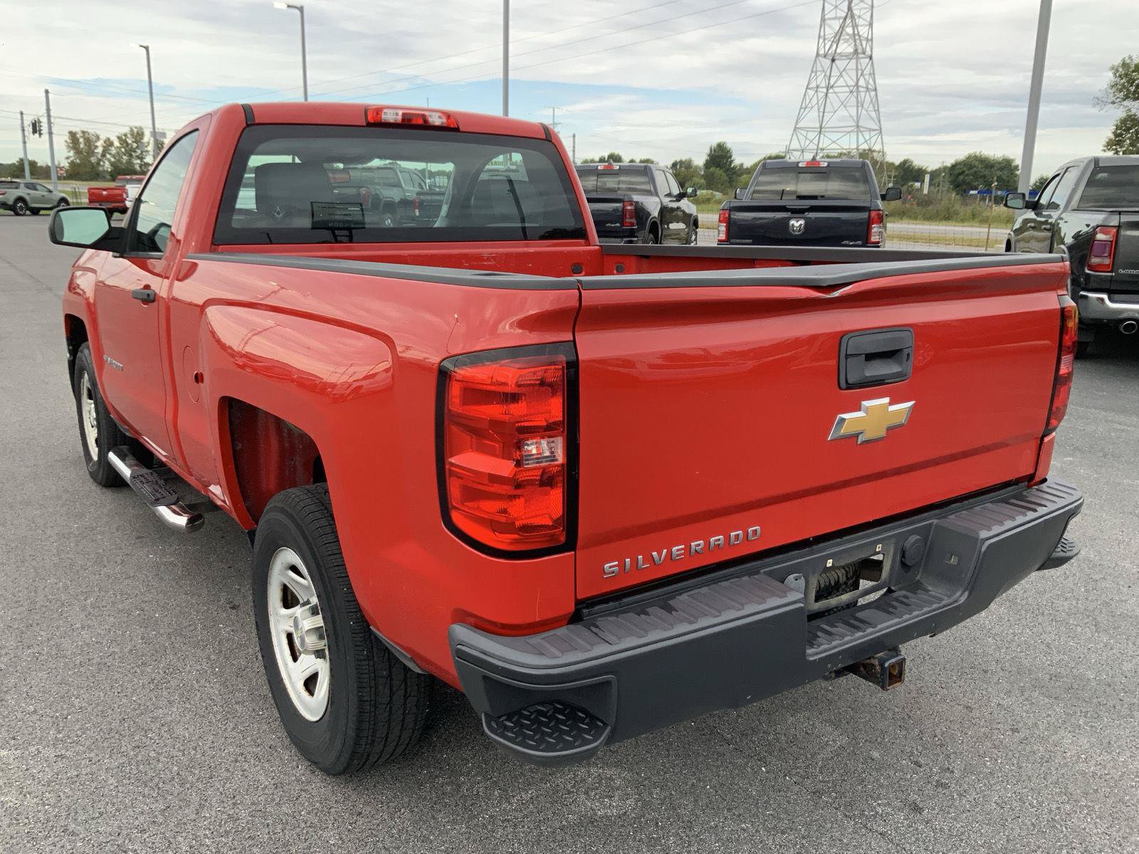 Used 2014 Chevrolet Silverado 1500 W/T w/ Trailering Package RWD image 9