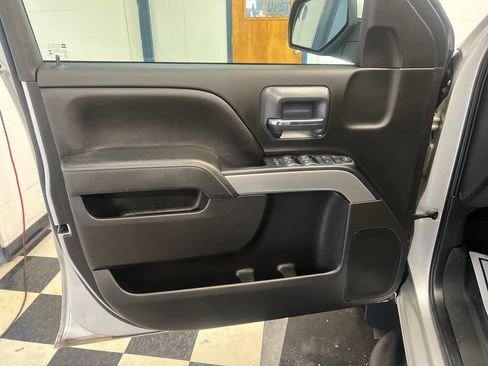 Used 2019 Chevrolet Silverado 1500 LT w/ All Star Edition AWD/4WD image 35