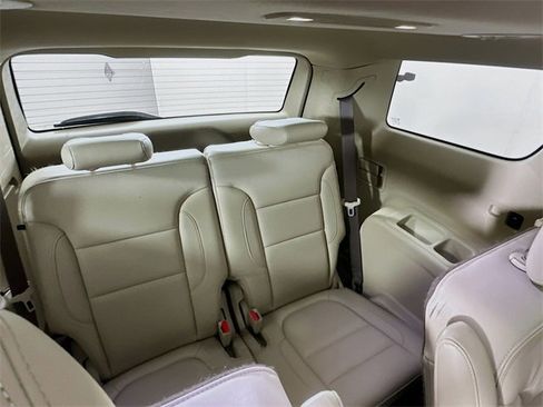 Used 2019 GMC Acadia Denali image 29