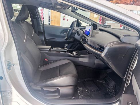 New 2026 Toyota Prius Limited FWD image 18