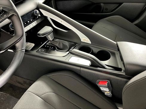 New 2026 Hyundai Elantra Sport FWD image 12