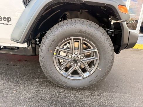 New 2026 Jeep Wrangler Unlimited Sport AWD/4WD image 12