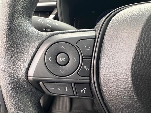 Used 2026 Toyota Corolla LE image 19