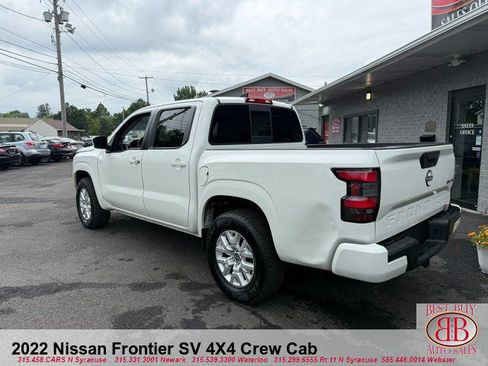 Used 2022 Nissan Frontier SV AWD/4WD image 6