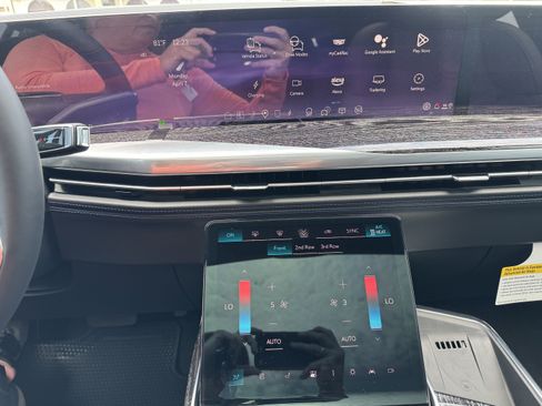 New 2025 Cadillac Escalade IQ Luxury 1 image 24