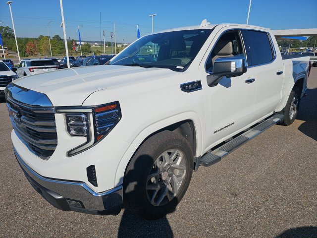 Used 2022 GMC Sierra 1500 SLT w/ SLT Convenience Package RWD image 4