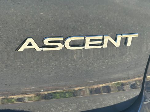 Used 2025 Subaru Ascent Premium AWD/4WD image 7