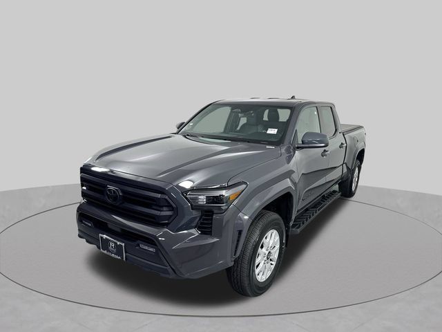 Used 2024 Toyota Tacoma SR5 AWD/4WD image 23