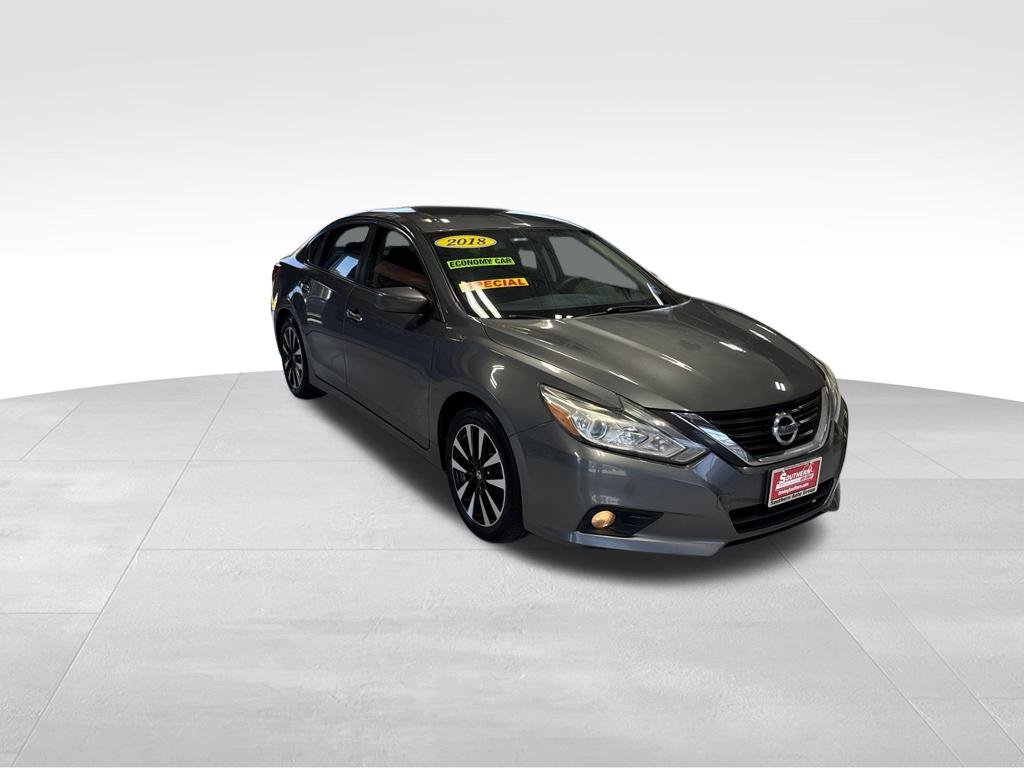 Used 2018 Nissan Altima 2.5 SV FWD image 12