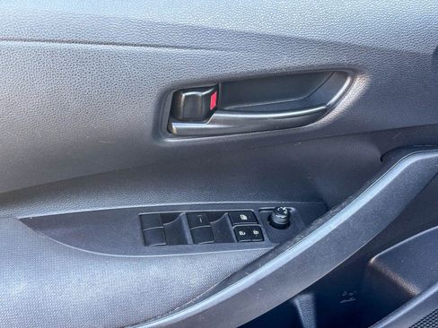 Used 2023 Toyota Corolla LE image 22