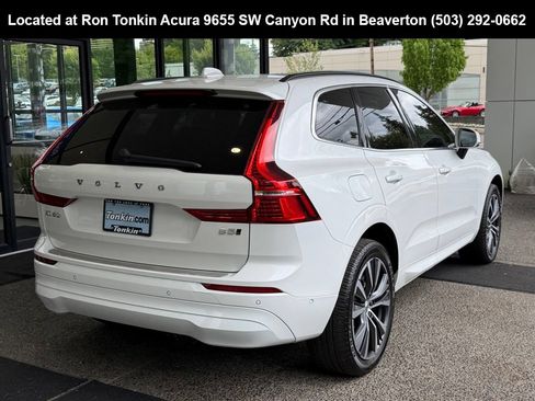 Used 2022 Volvo XC60 B5 Momentum w/ Advanced Package AWD/4WD image 7