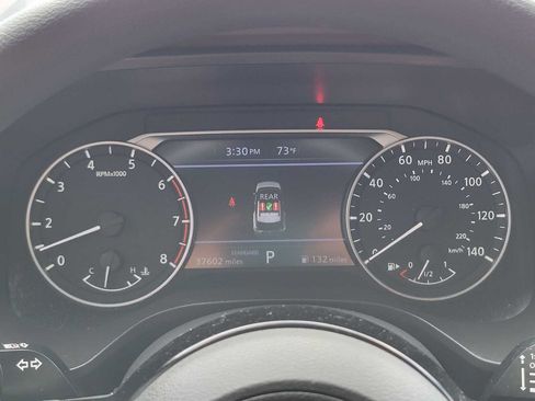 Used 2023 Nissan Rogue SV FWD image 23
