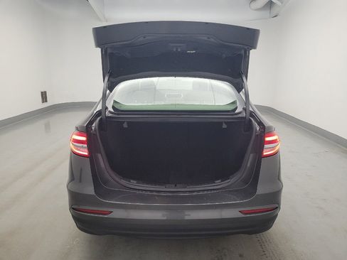 Used 2019 Ford Fusion SE FWD image 29