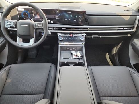 New 2025 Hyundai Santa Fe SEL image 13