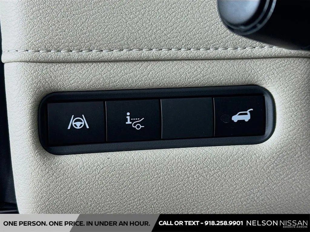 Certified 2026 Nissan Armada Platinum AWD/4WD image 15