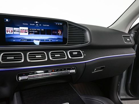 Certified 2026 Mercedes-Benz GLE 450e 4MATIC image 13