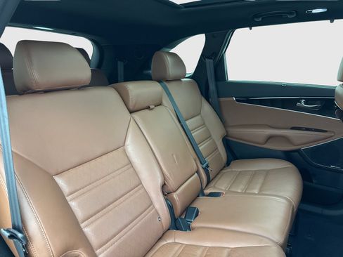 Used 2019 Kia Sorento SX AWD/4WD image 45