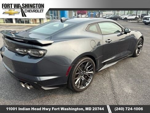Used 2020 Chevrolet Camaro ZL1 RWD image 7