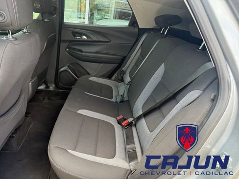 Used 2025 Chevrolet TrailBlazer LT FWD image 16
