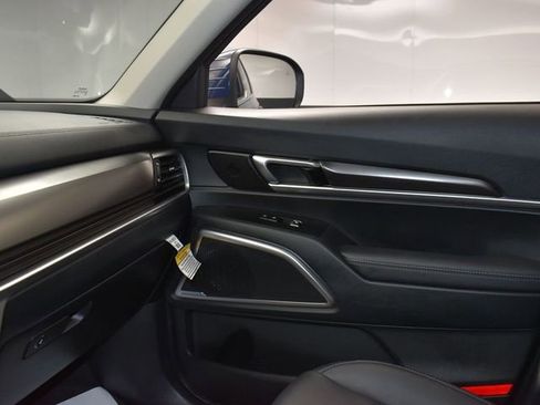 Certified 2025 Kia Telluride S image 25