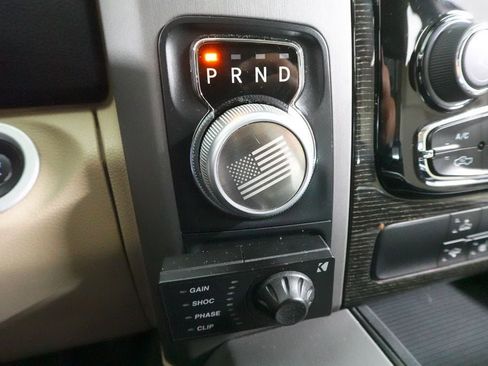 Used 2018 RAM 1500 Limited RWD image 17