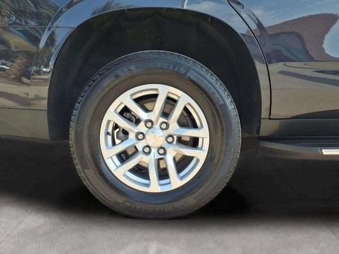Used 2024 Chevrolet Tahoe LT RWD image 21